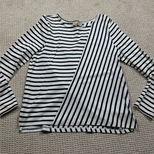 LOFT Top Womens Size Medium White/Black‎ Stripes Long Sleeve Casual knit Blouse